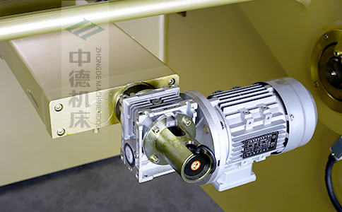 ZDS-450后檔料減速電機(jī)，質(zhì)量好，模擬運算定位速度快.jpg
