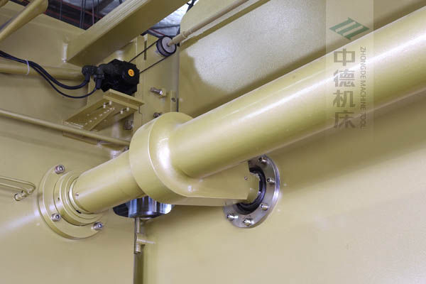 ZDP-20050高精度扭軸同步裝置，采用知名品牌關節(jié)軸承，經(jīng)久耐用.jpg